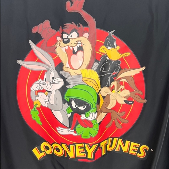 Retro 90’s Looney Tunes windbreaker jacket - Picture 6 of 8